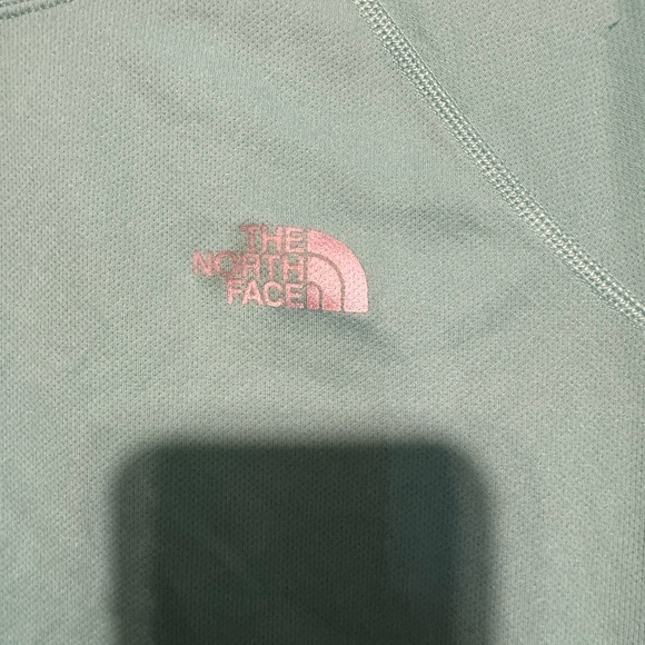 The North Face Light Blue & Turquoise VaporWick Athletic Shirt Size Large - Picture 3 of 6